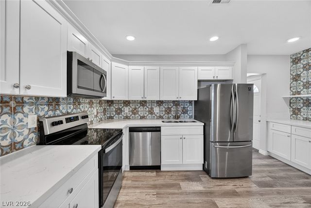 228 North 17th Street, Las Vegas, NV 89101