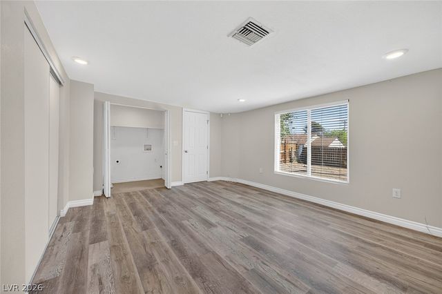 228 North 17th Street, Las Vegas, NV 89101