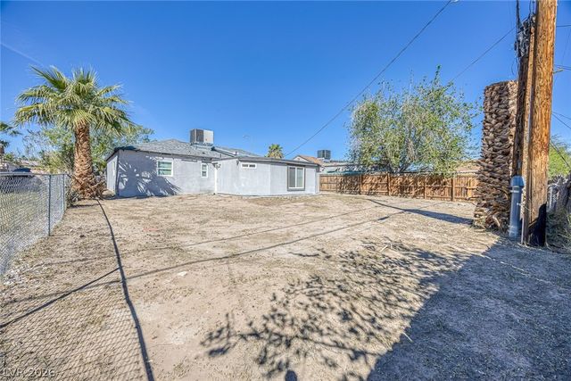 228 North 17th Street, Las Vegas, NV 89101