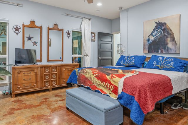220 Rs County Road 4263, Emory, TX 75440
