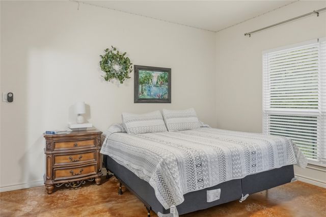 220 Rs County Road 4263, Emory, TX 75440