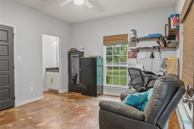 220 Rs County Road 4263, Emory, TX 75440