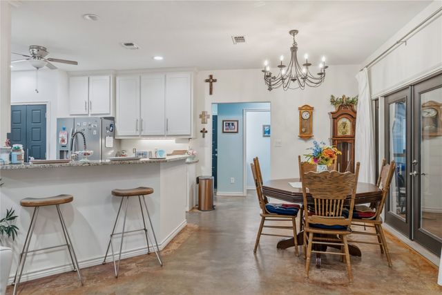 220 Rs County Road 4263, Emory, TX 75440