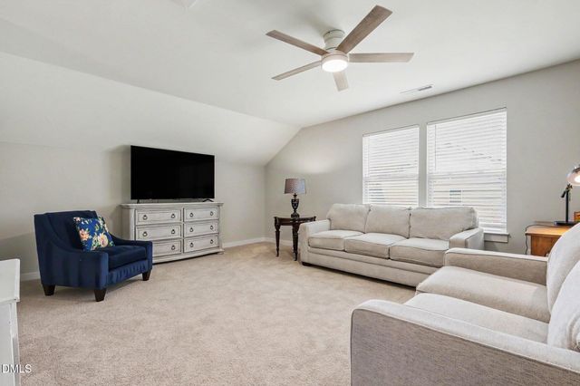 69 E Dentaires Way, Willow Springs, NC 27592