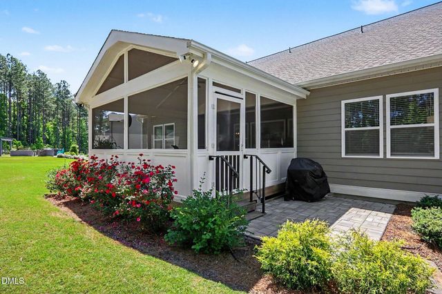 69 E Dentaires Way, Willow Springs, NC 27592