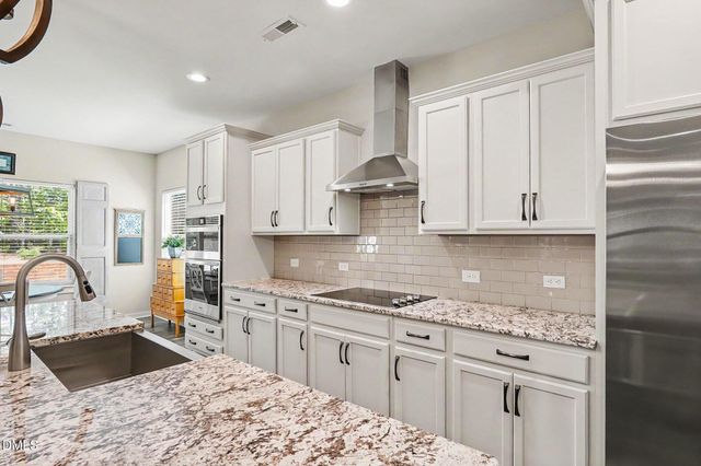 69 E Dentaires Way, Willow Springs, NC 27592