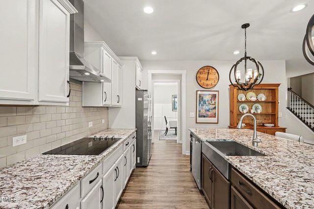 69 E Dentaires Way, Willow Springs, NC 27592