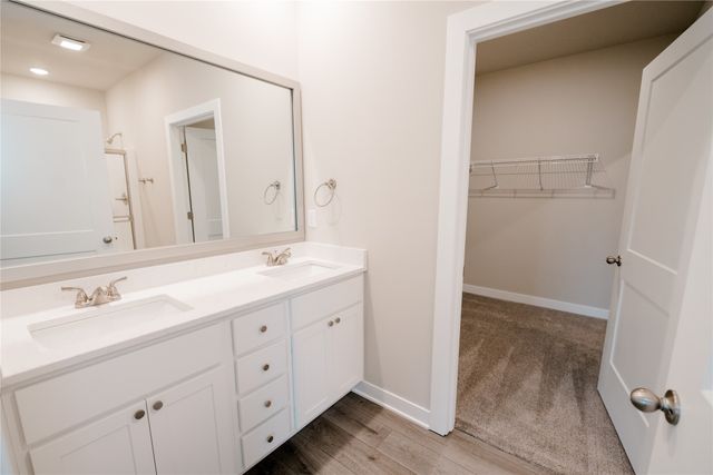 5407 Leyden Avenue, Des Moines, IA 50317