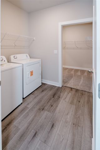 5407 Leyden Avenue, Des Moines, IA 50317