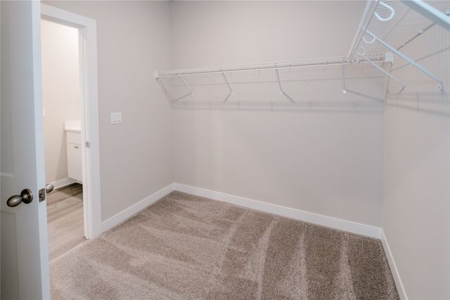 5407 Leyden Avenue, Des Moines, IA 50317