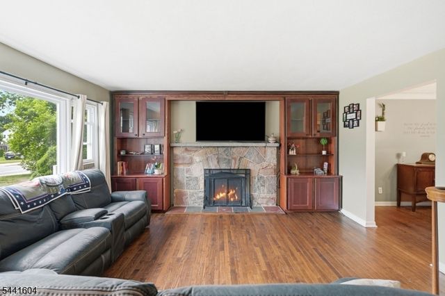19 Fredericks St, Wanaque Boro, NJ 07465