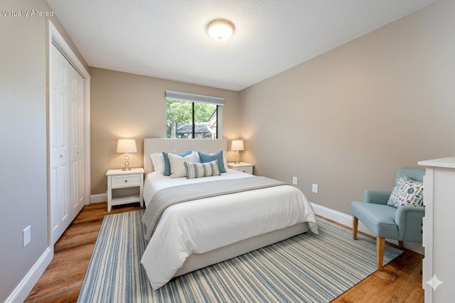 825 W Main Street 4, Hyannis, MA 02601