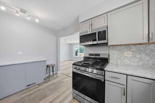 480 E 163rd Street, South Holland, IL 60473