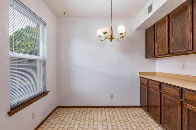 13109 Summer Place NE, Albuquerque, NM 87112