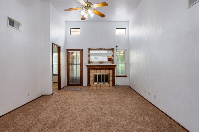 13109 Summer Place NE, Albuquerque, NM 87112