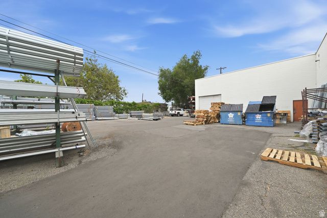2725 S WALL AVE, Ogden, UT 84401