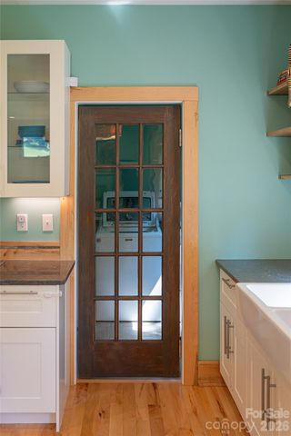 43 Upper Herron Cove Road, Weaverville, NC 28787