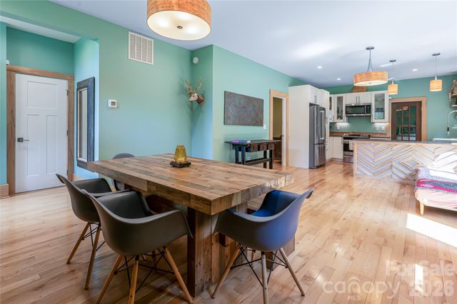 43 Upper Herron Cove Road, Weaverville, NC 28787