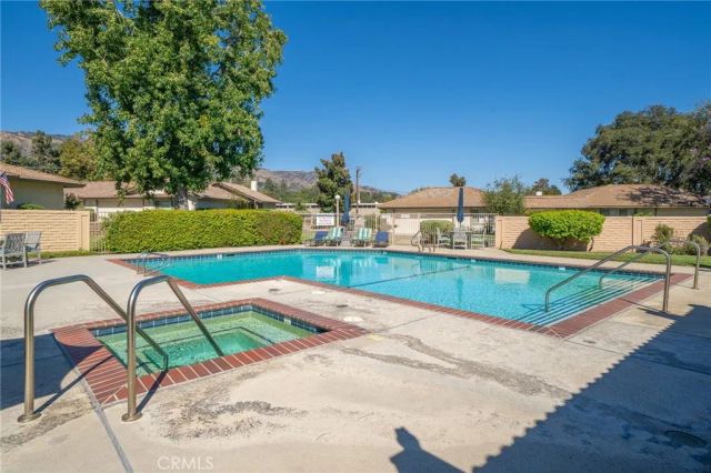 179 Oak Forest Circle, Glendora, CA 91741