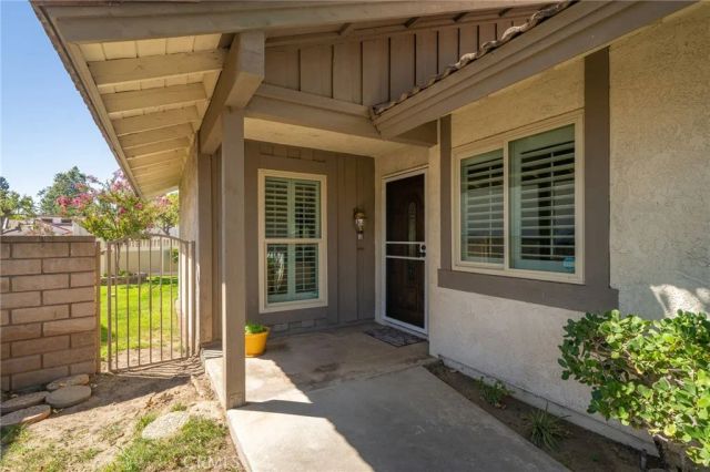 179 Oak Forest Circle, Glendora, CA 91741