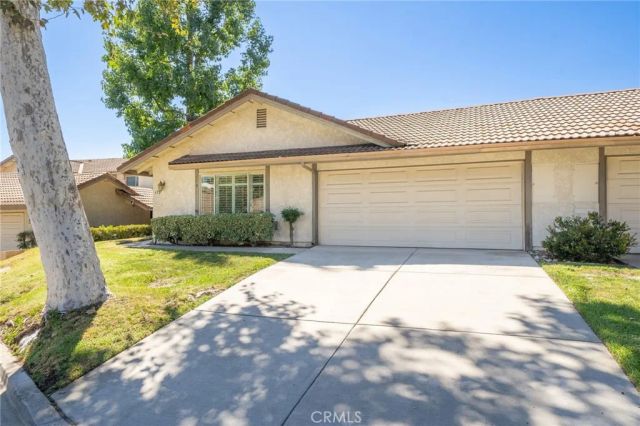 179 Oak Forest Circle, Glendora, CA 91741