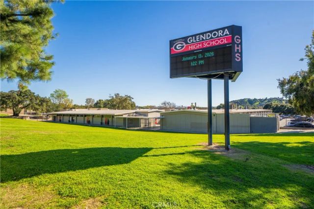 179 Oak Forest Circle, Glendora, CA 91741