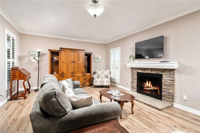 179 Oak Forest Circle, Glendora, CA 91741