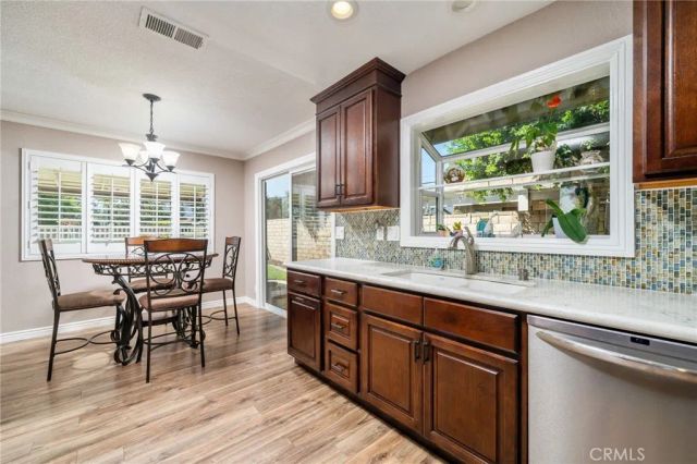 179 Oak Forest Circle, Glendora, CA 91741