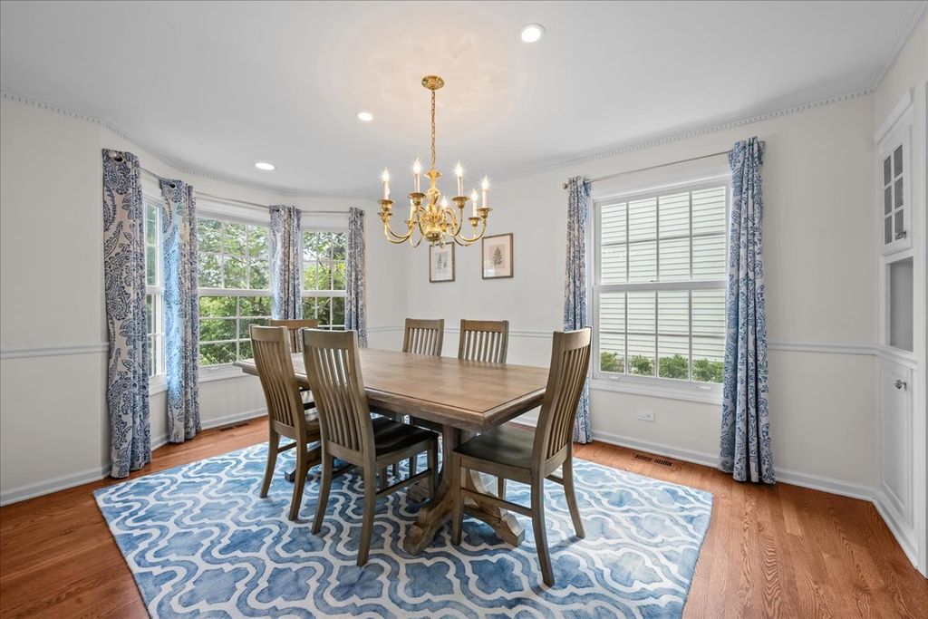 363 Newman Court, Lake Bluff, IL 60044 — photo 4