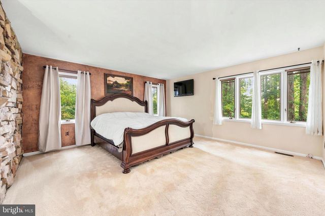1418 BRAMBLE LN, West Chester, PA 19380