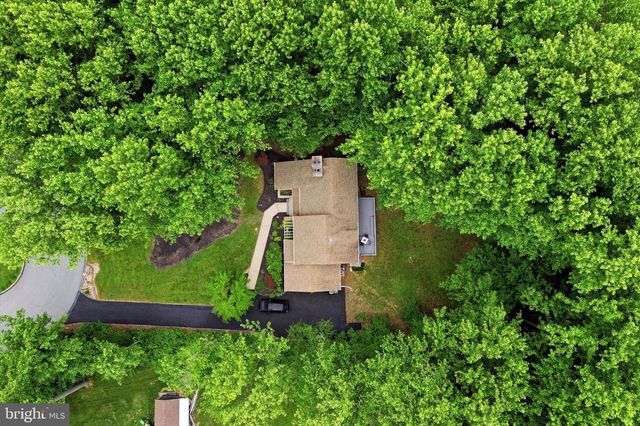 1418 BRAMBLE LN, West Chester, PA 19380