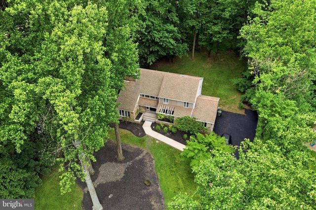 1418 BRAMBLE LN, West Chester, PA 19380