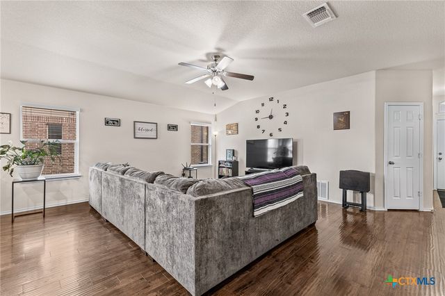 853 Hobby Road, Copperas Cove, TX 76522