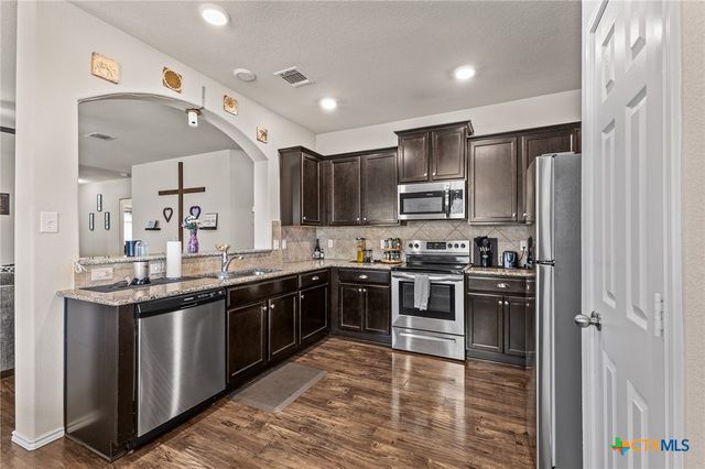 853 Hobby Road, Copperas Cove, TX 76522
