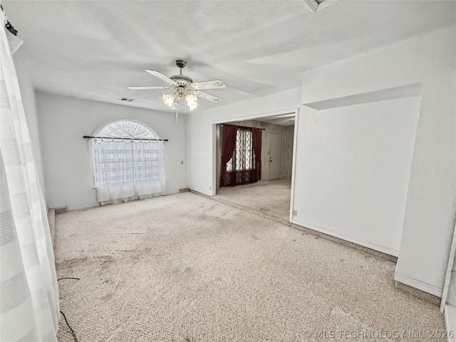 12949 Hwy 62, Tahlequah, OK 74464