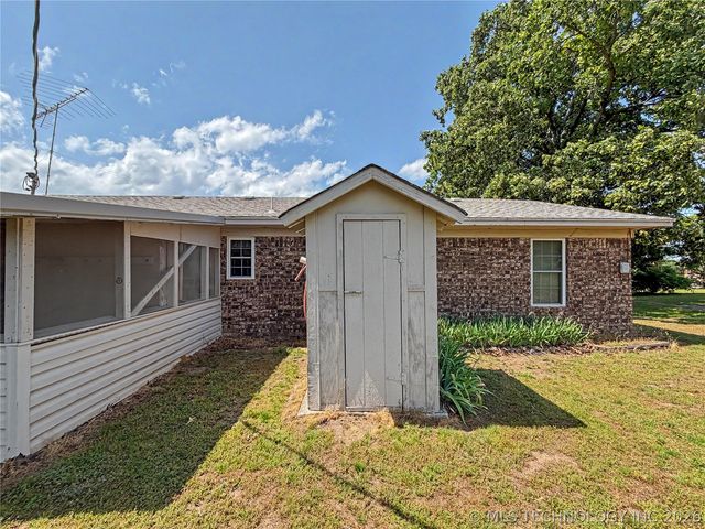 12949 Hwy 62, Tahlequah, OK 74464