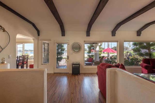 2632 Bayside Walk, San Diego, CA 92109