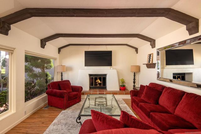 2632 Bayside Walk, San Diego, CA 92109