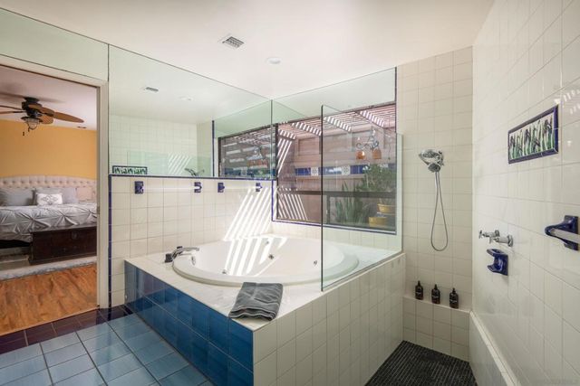 2632 Bayside Walk, San Diego, CA 92109