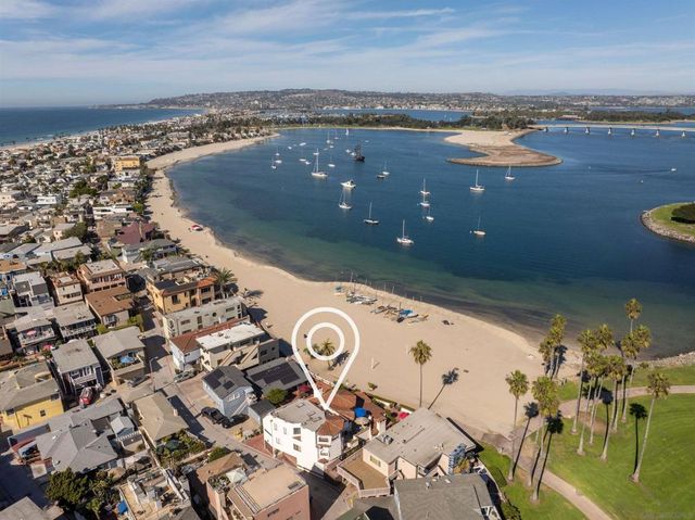 2632 Bayside Walk, San Diego, CA 92109