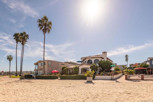 2632 Bayside Walk, San Diego, CA 92109