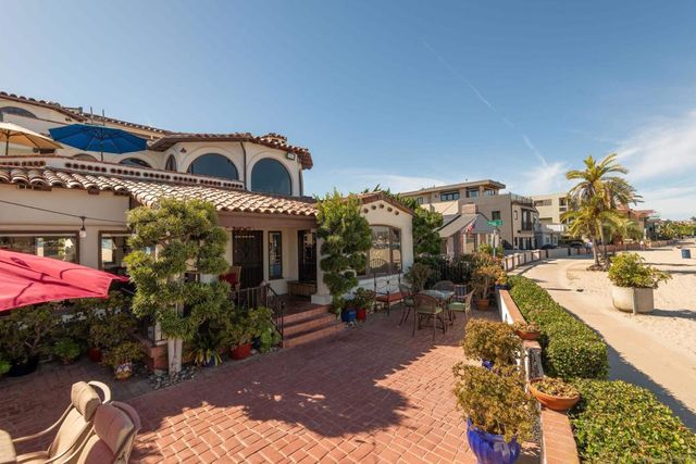 2632 Bayside Walk, San Diego, CA 92109