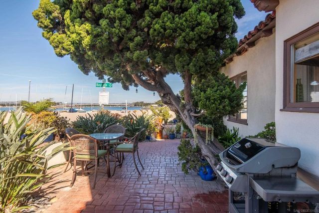 2632 Bayside Walk, San Diego, CA 92109
