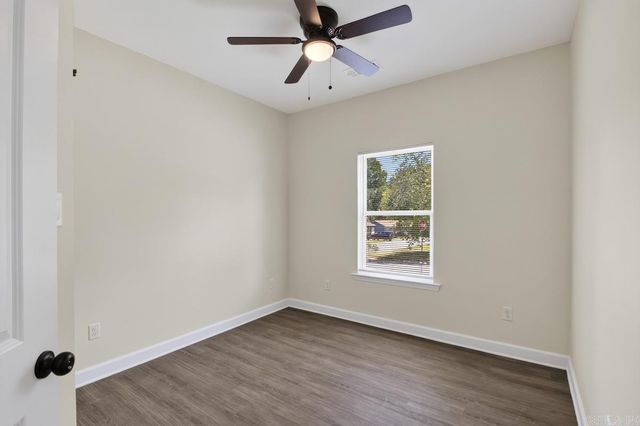 4800 Greenfield Dr, Little Rock, AR 72209