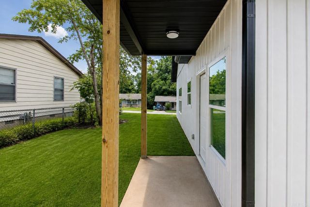 4800 Greenfield Dr, Little Rock, AR 72209