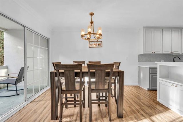 4140 Warner Boulevard 208, Burbank, CA 91505