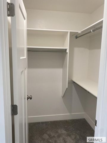7154 S Branston Ave, Idaho Falls, ID 83402