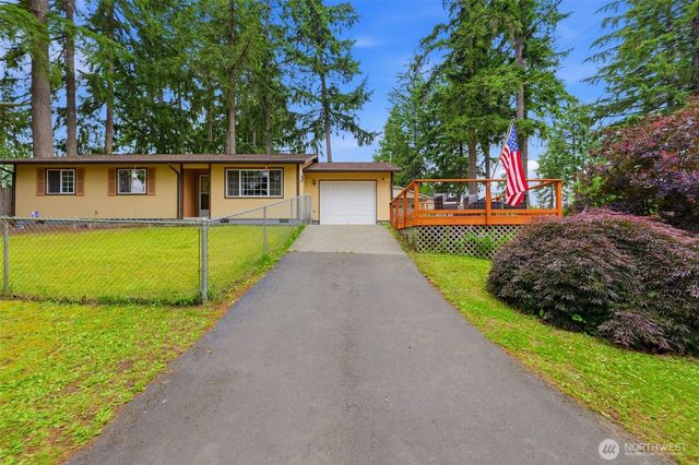 130 E Rainbow Drive, Shelton, WA 98584