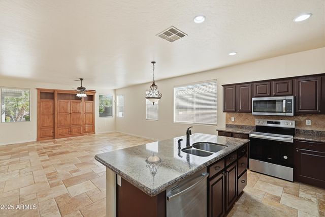 14636 W INDIANOLA Avenue, Goodyear, AZ 85395