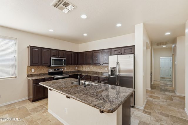 14636 W INDIANOLA Avenue, Goodyear, AZ 85395